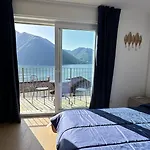 Casa Mille Luci 2 아파트