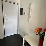 Casa Mille Luci 2 아파트